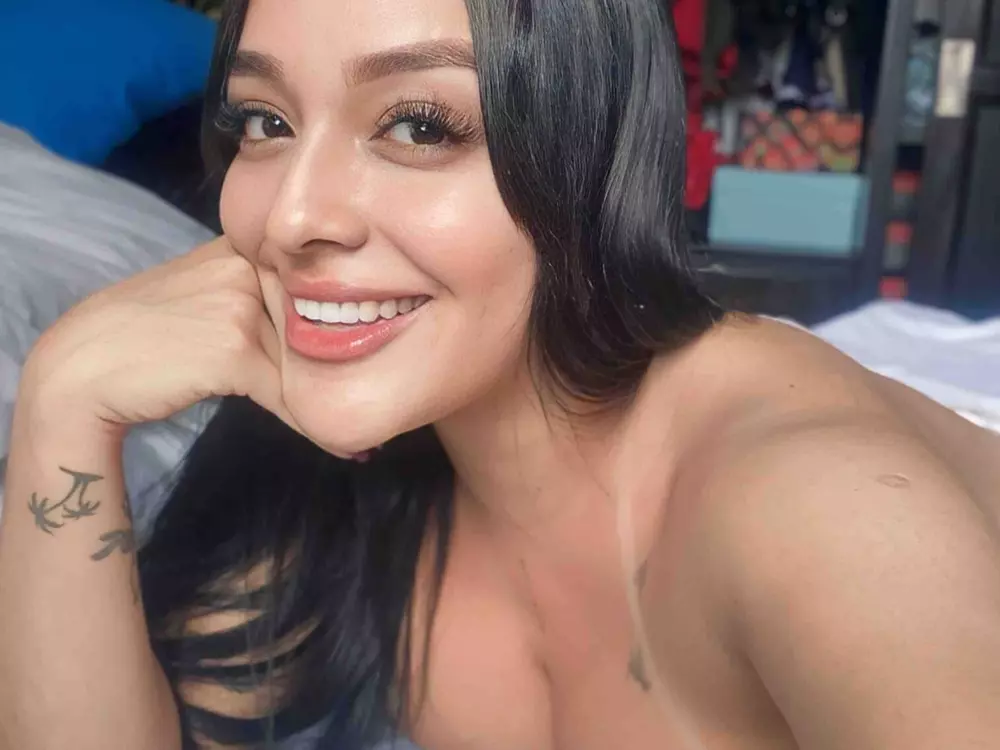 RenataBrown's Live Sex Cam Show