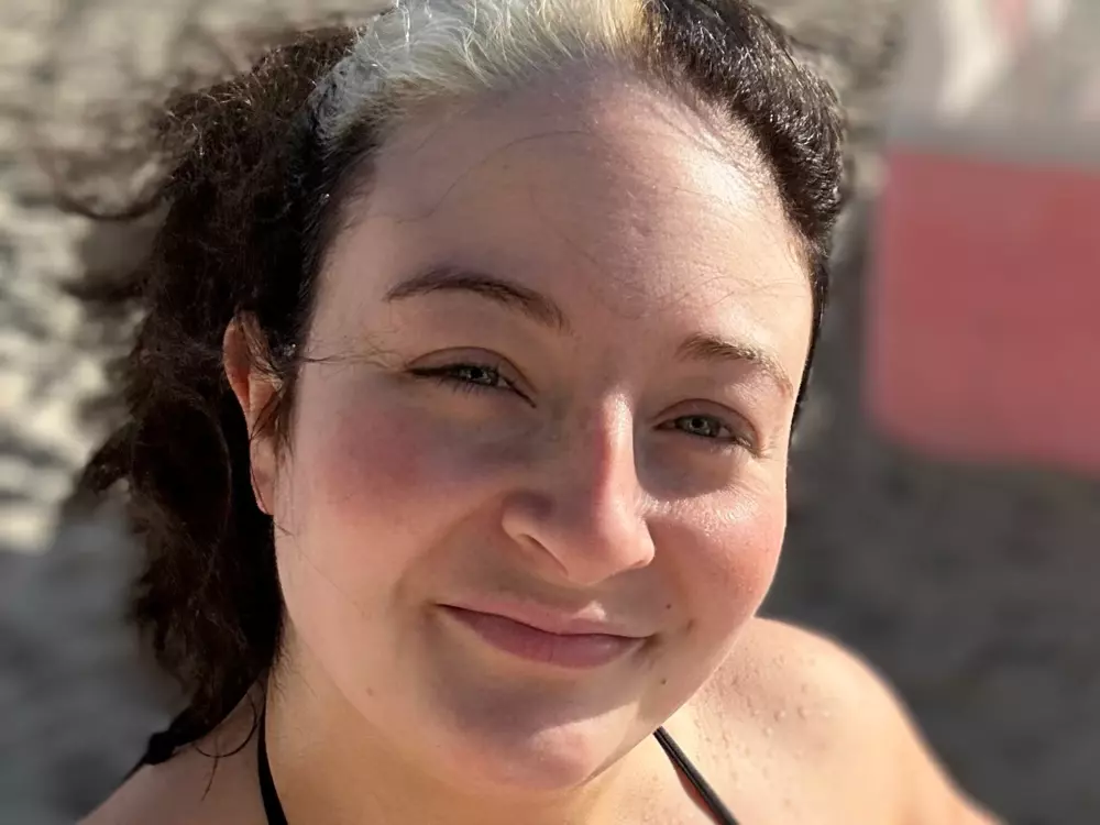 ashleycocolive's Live Sex Cam Show