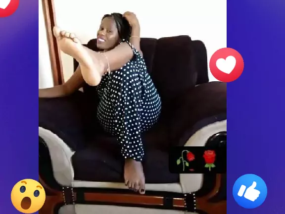 sexyazziady's Live Sex Cam Show