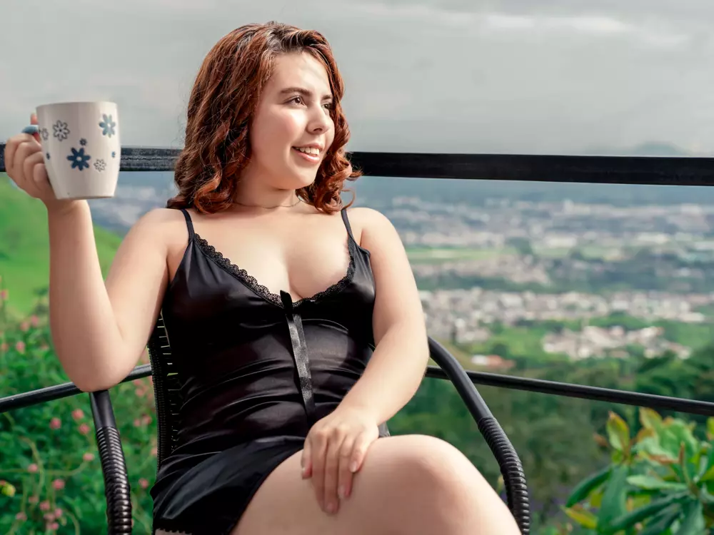 Lyssa-Muller's Live Sex Cam Show