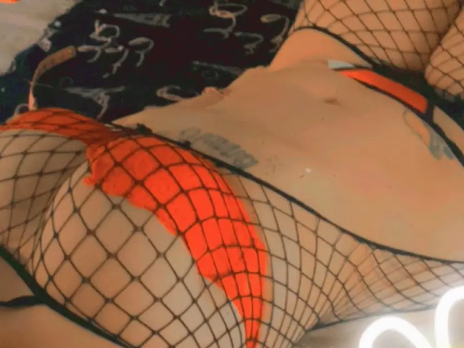 bustybigbootybri