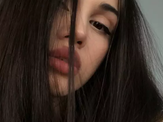 mavisangellight's Live Sex Cam Show
