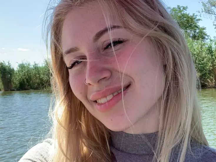 Stella-Junes's Live Sex Cam Show