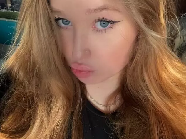 juli-kisss