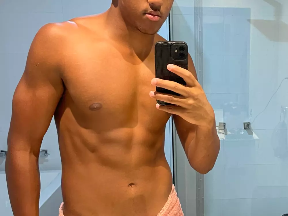 h444z's Live Sex Cam Show