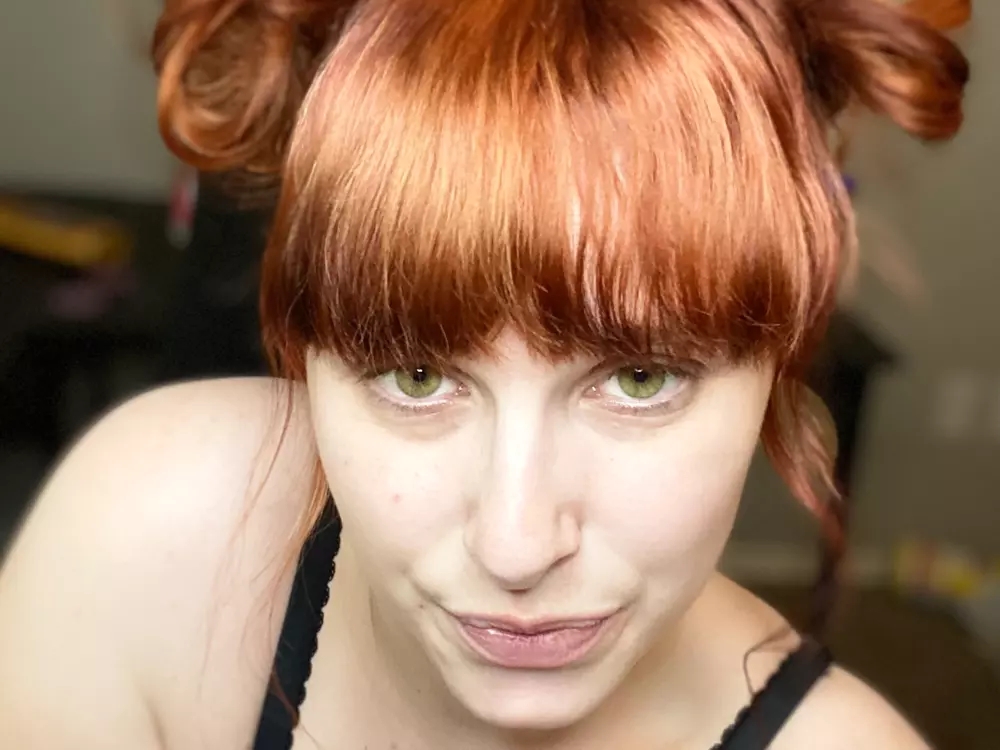 ivorycurves3