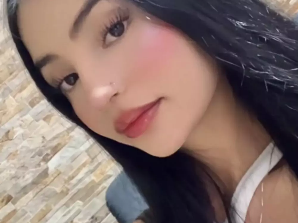 nicolle's Live Sex Cam Show