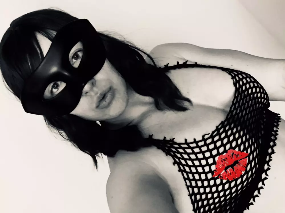 mrsunknown's Live Sex Cam Show