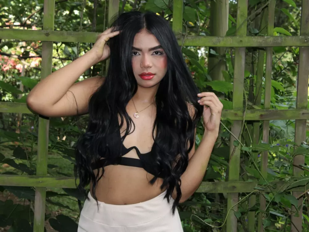 Emilysweth's Live Sex Cam Show