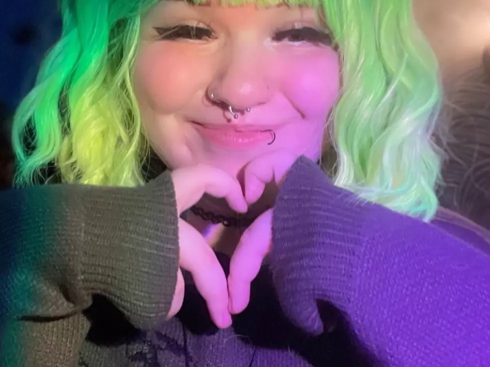 dumbcamwhore