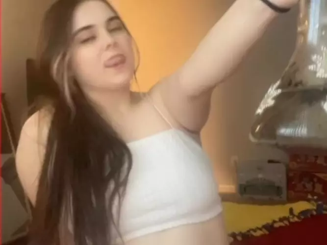 Mikla luv's Live Sex Cam Show