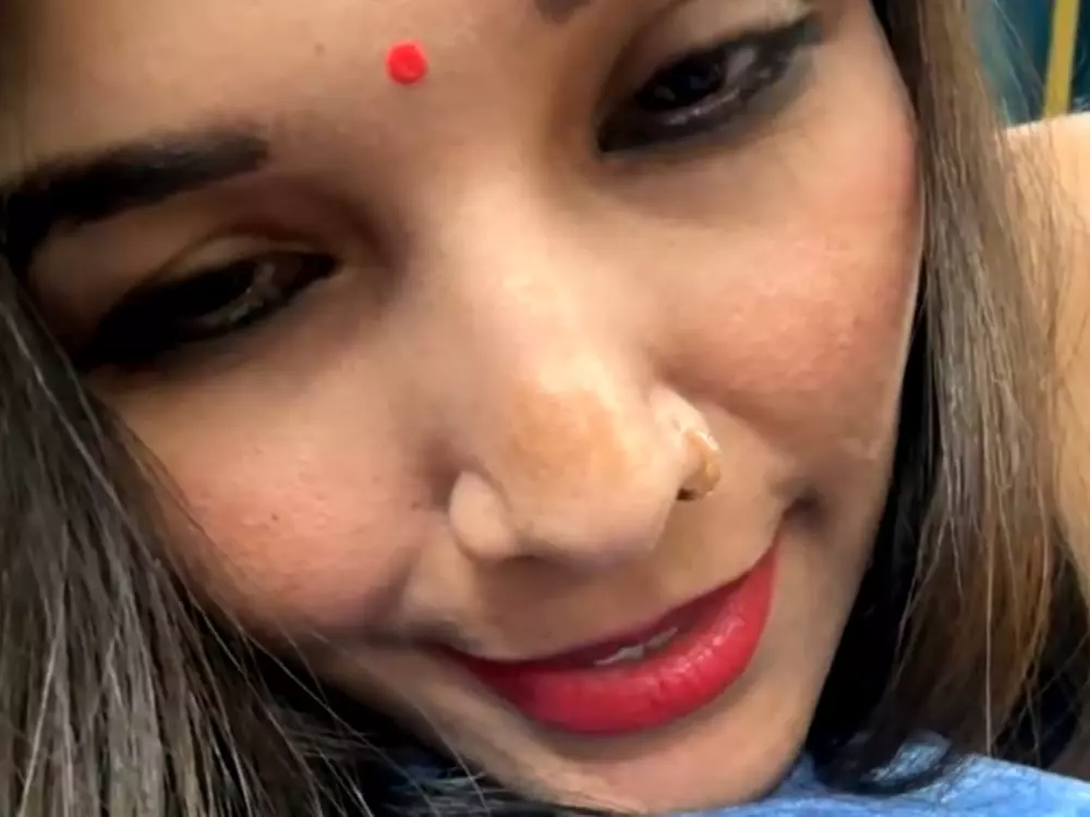alisa77's Live Sex Cam Show