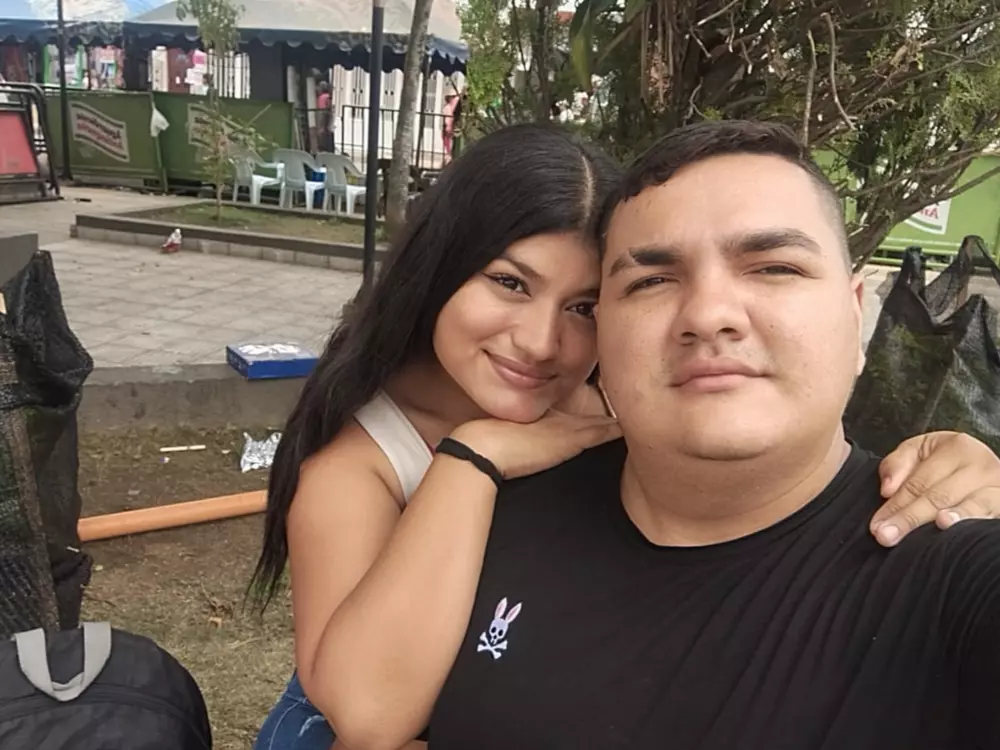 Exotic-Party's Live Sex Cam Show