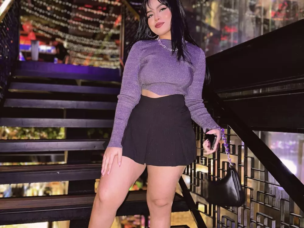 damn-that-booty's Live Sex Cam Show