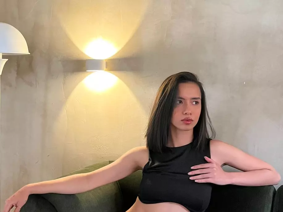 bonnieshyy's Live Sex Cam Show