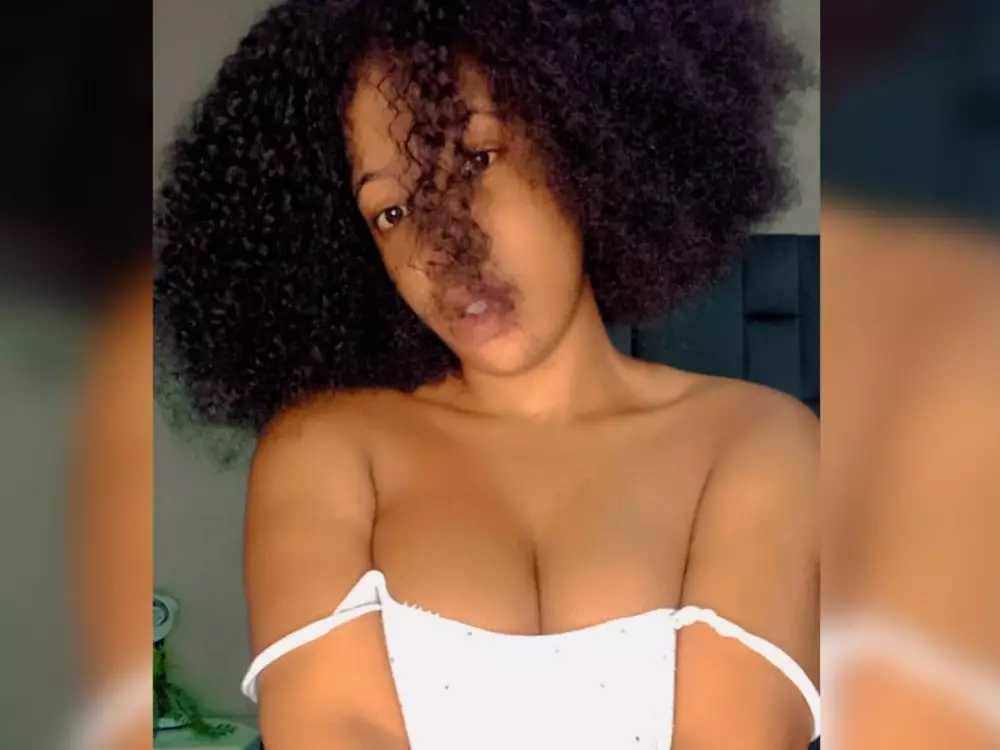 candyboobs's Live Sex Cam Show