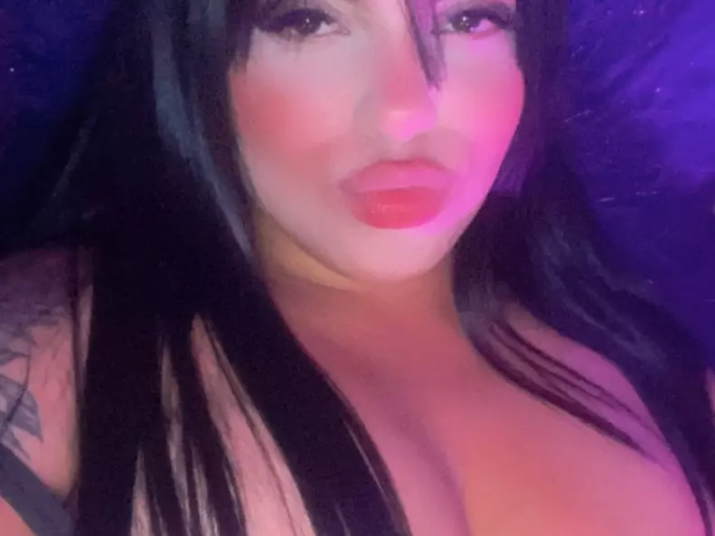 DannamichelleX's Live Sex Cam Show