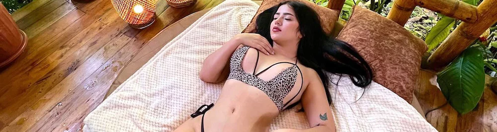 Bri-urdaneta's Live Sex Cam Show