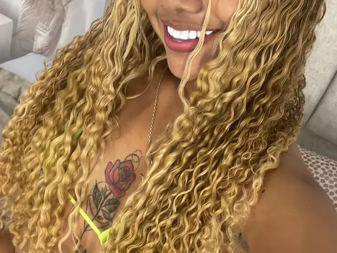 nikki-angel