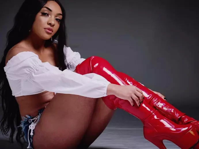jaslenelovely's Live Sex Cam Show