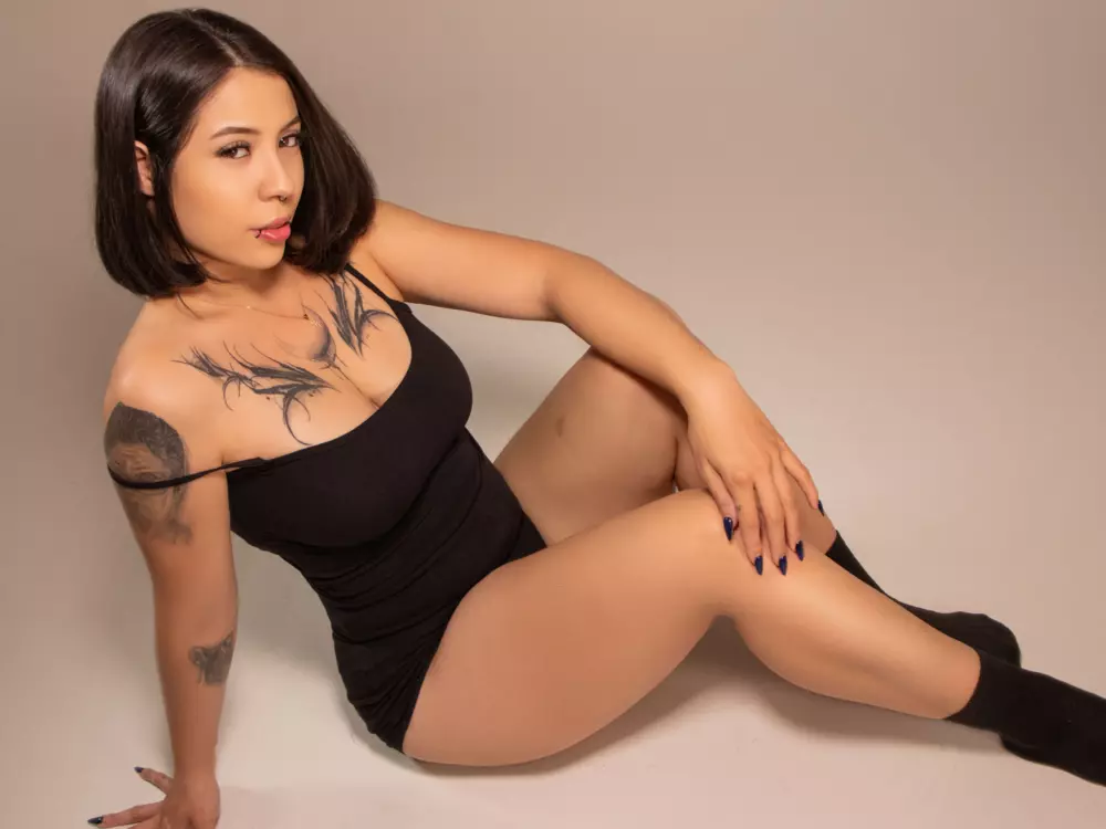 katyClark's Live Sex Cam Show