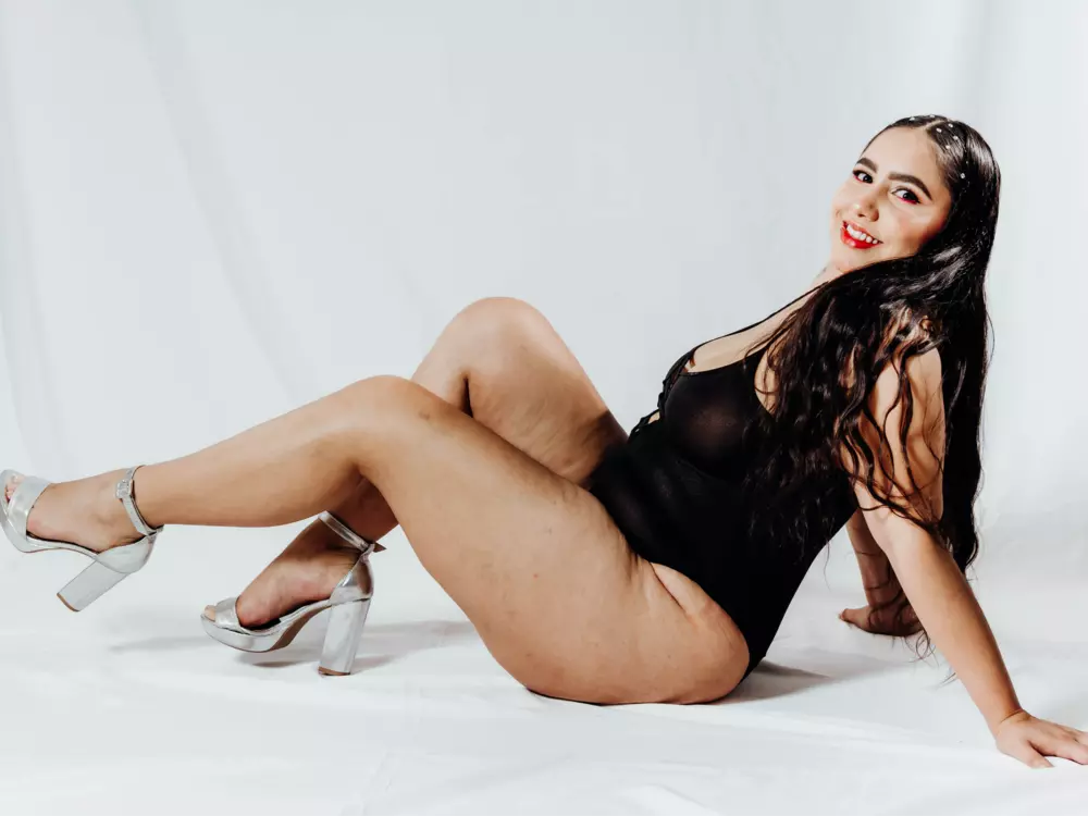 JESSY-CORTES's Live Sex Cam Show