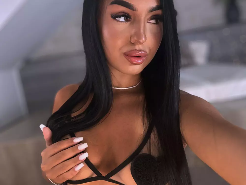 evanew's Live Sex Cam Show