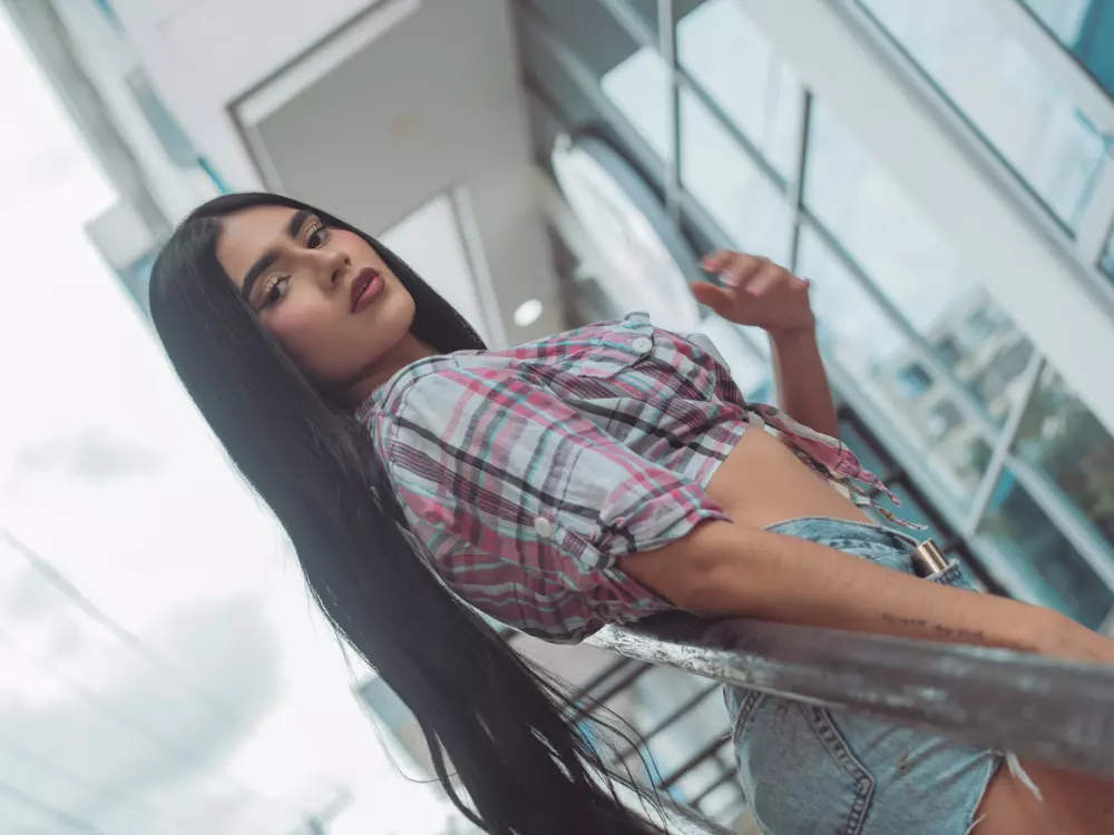 bellaastorm