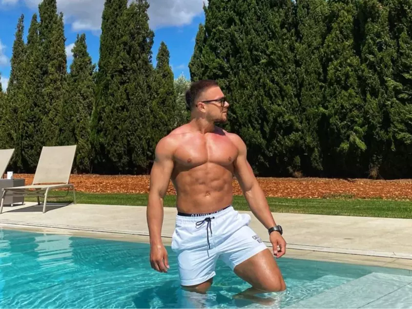 hunkboyj