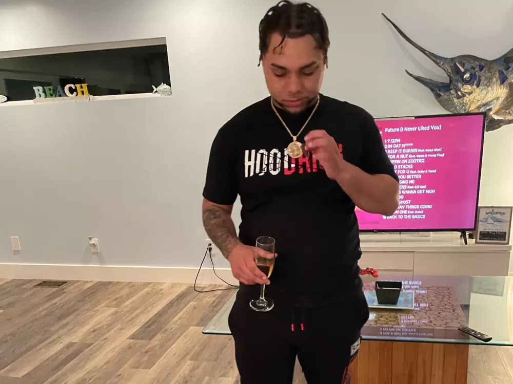 Balenciaga488's Live Sex Cam Show