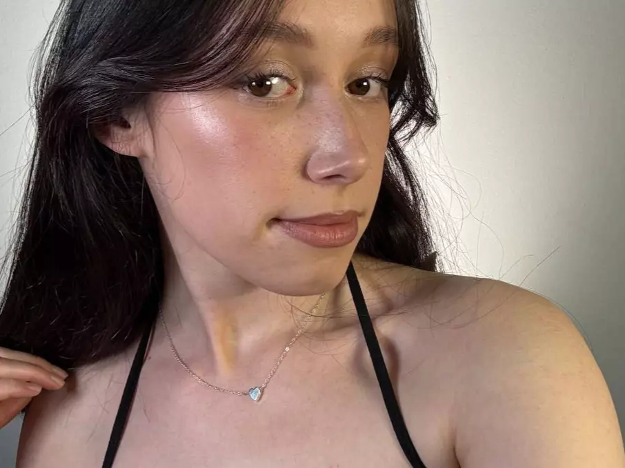 vickiee-moore