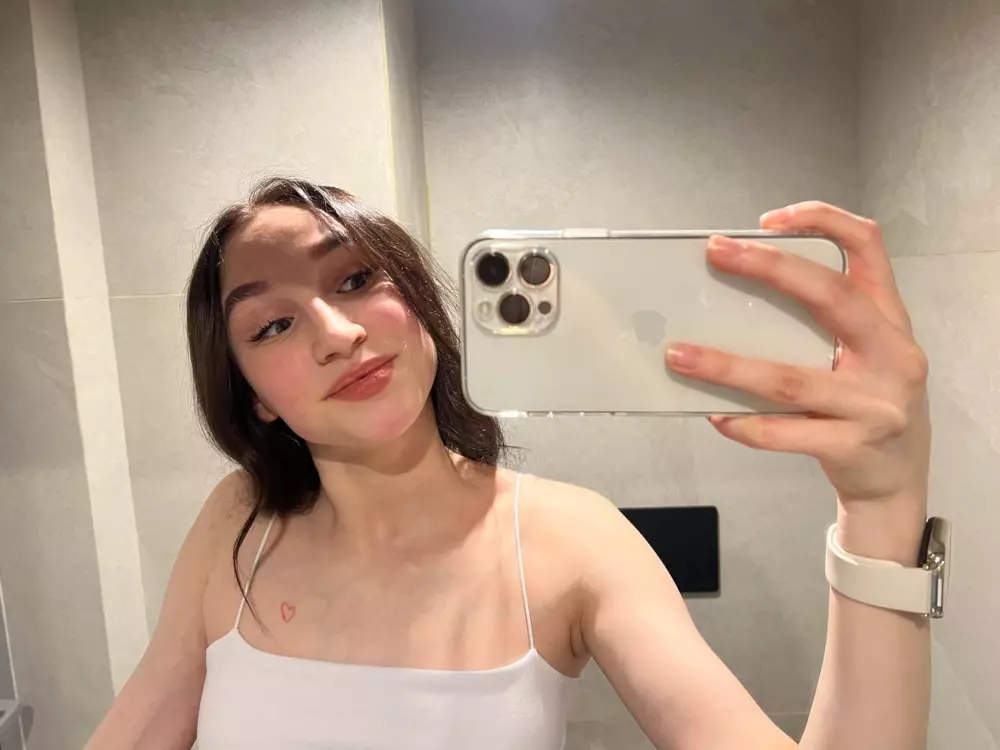 Maria's Live Sex Cam Show
