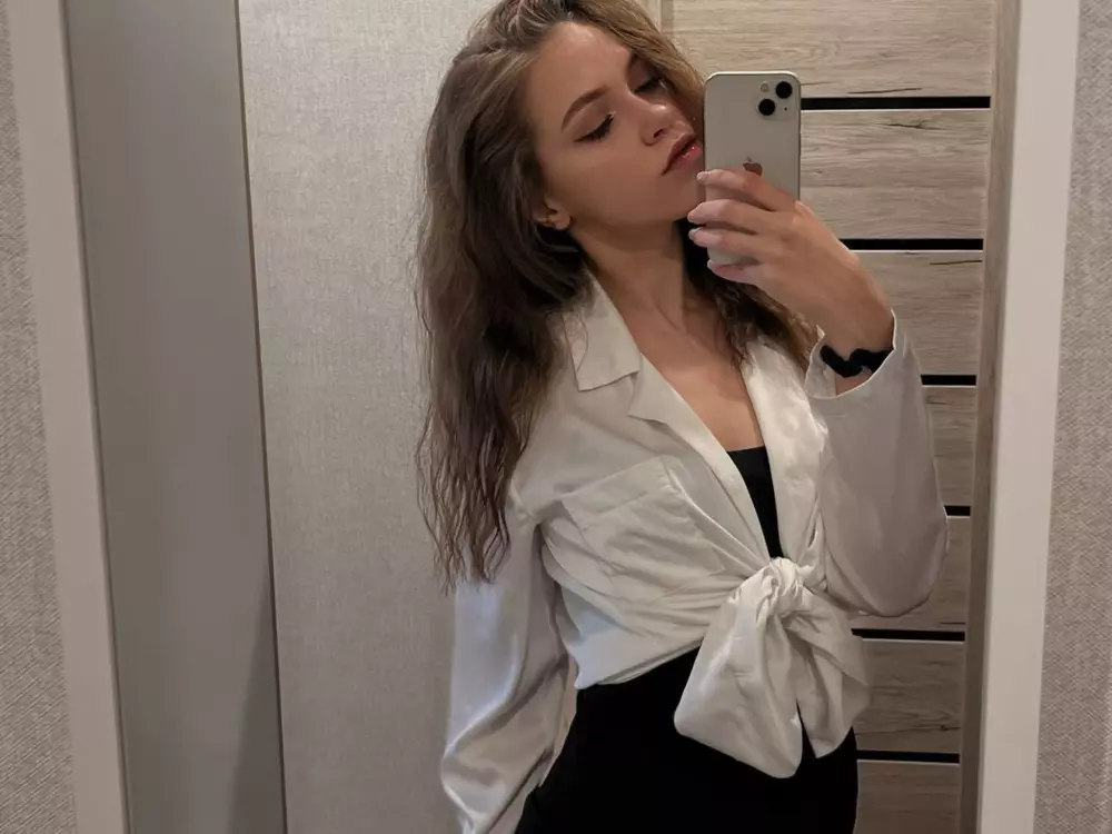 eva-stonee
