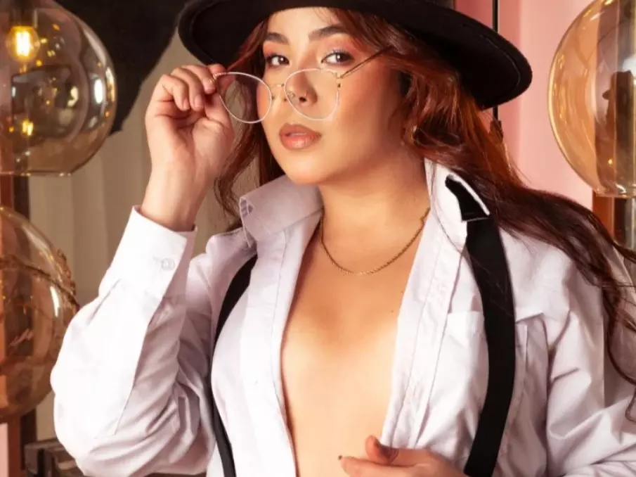 victoriia-collins