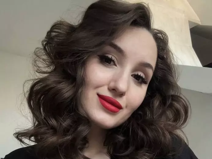 ErleneHadwin's Live Sex Cam Show