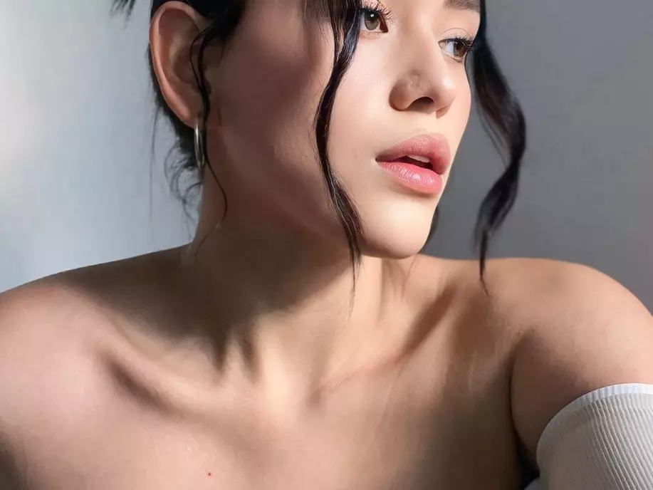 Gaby's Live Sex Cam Show