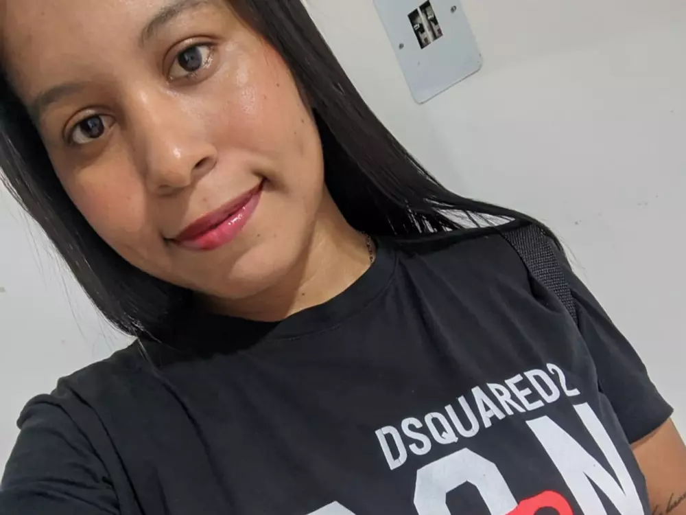naila-carpioo