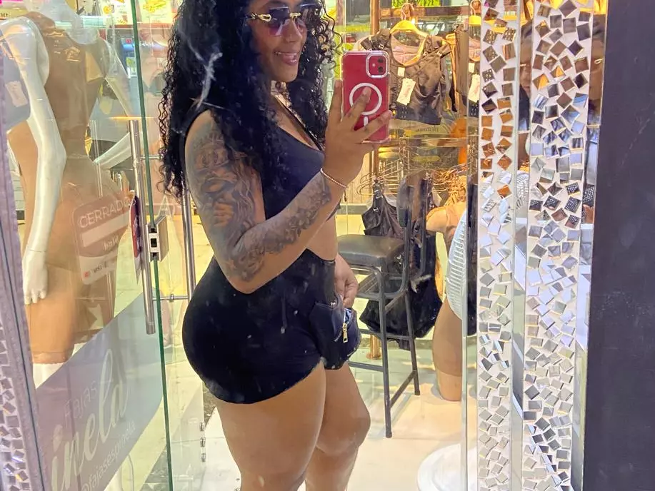 sweetebonygiirl