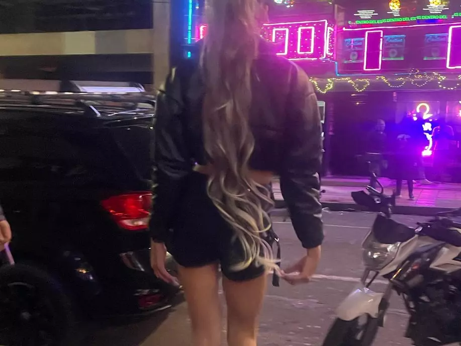 chloe-hot-xxx