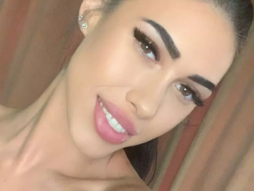 MissFrancesca's Live Sex Cam Show