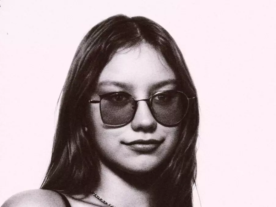 angelinalow