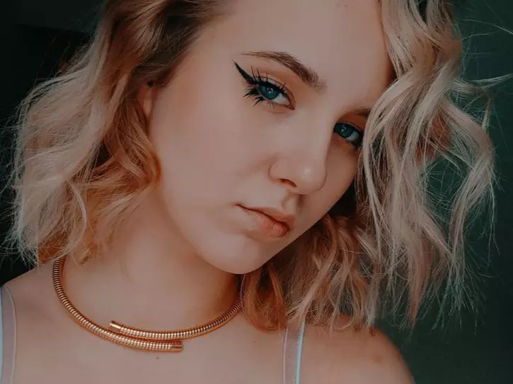 casey-sweeet