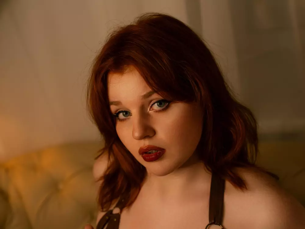 EmmaBB's Live Sex Cam Show