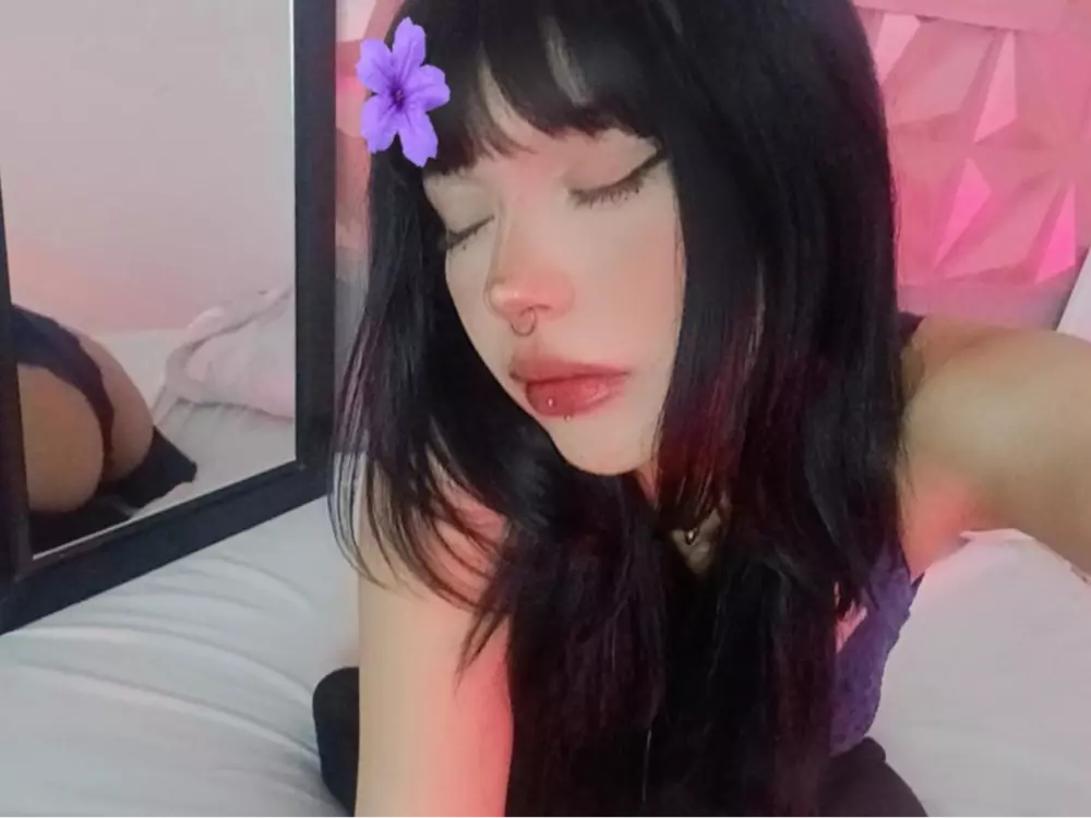 naomyfx