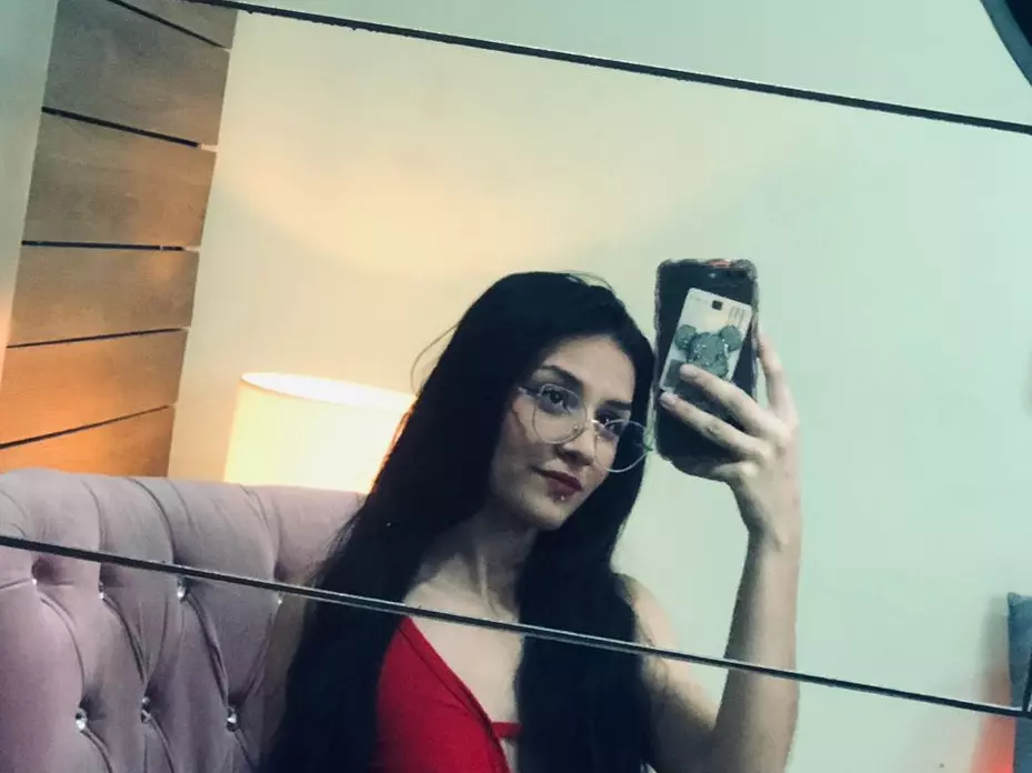 karol-yessenia