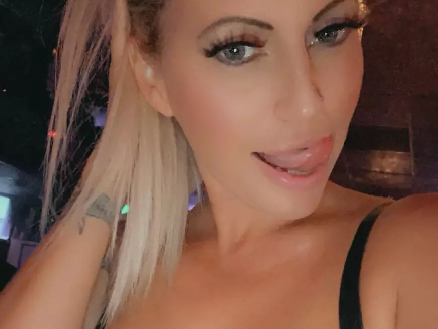 raelyn090
