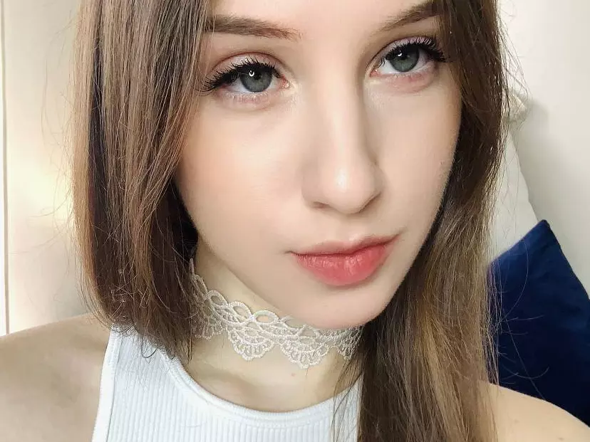SilverGabriel's Live Sex Cam Show