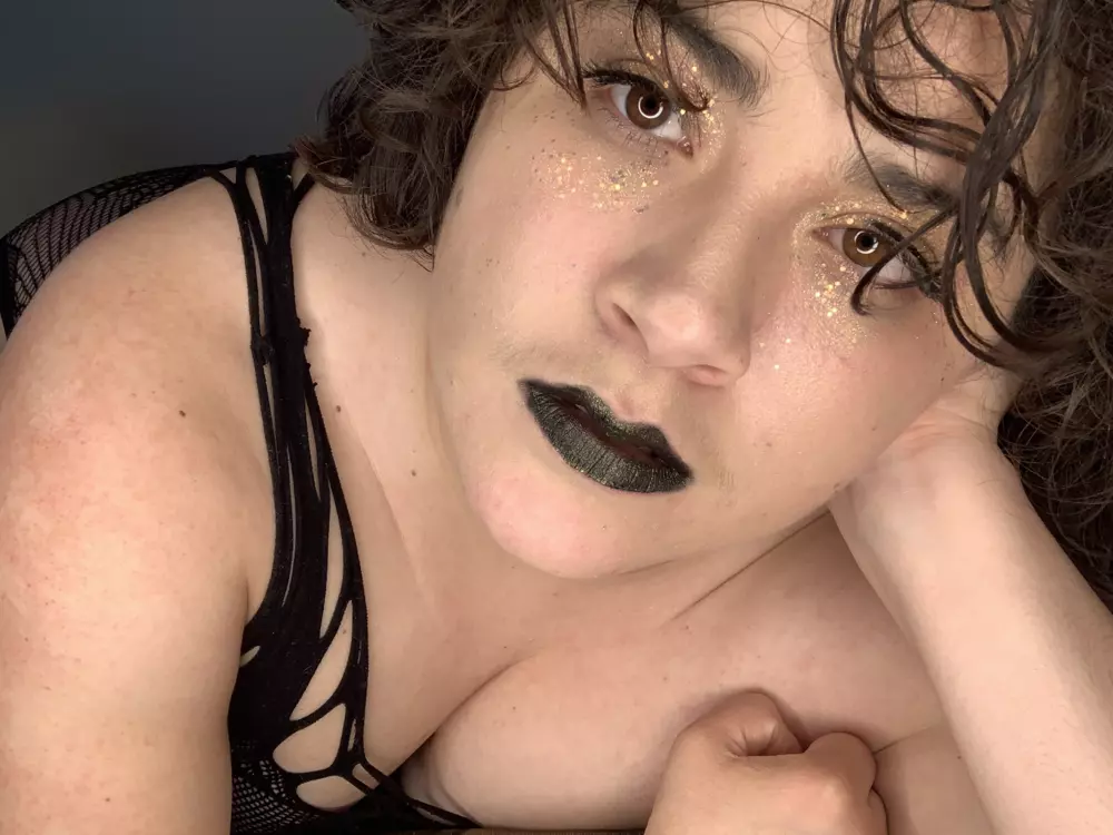 theillustriousrhea