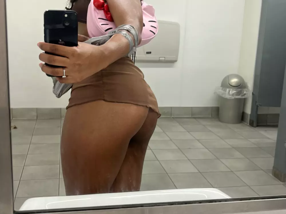 brattylori's Live Sex Cam Show