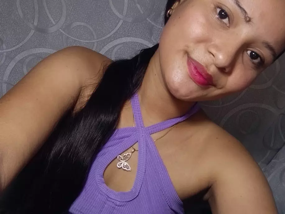 arianaa-m